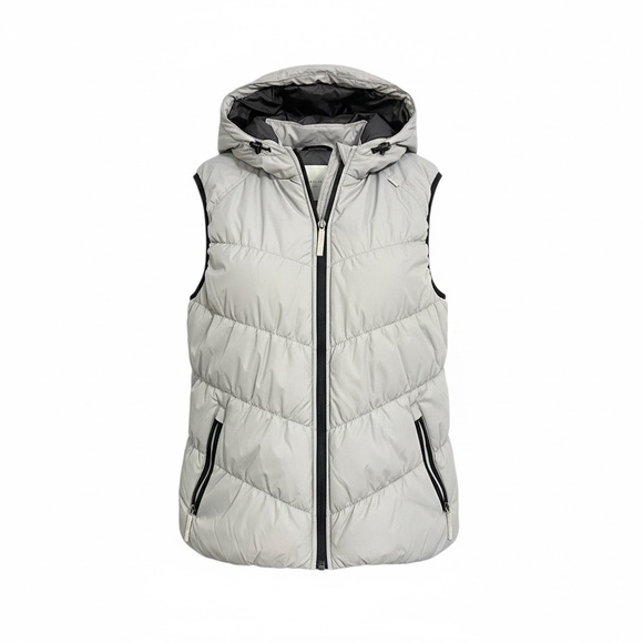Bench Jackets & Blazers - NWOT Bench Womens Gray Puffer Vest Size L Hidden Hood Winter Warm Cabincore